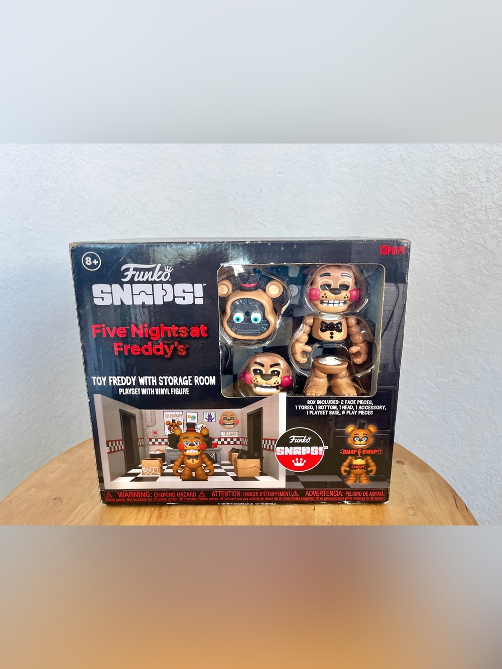 Funko SNAPS! Toy Freddy with Storage Room Five Nights at Freddy's Playset